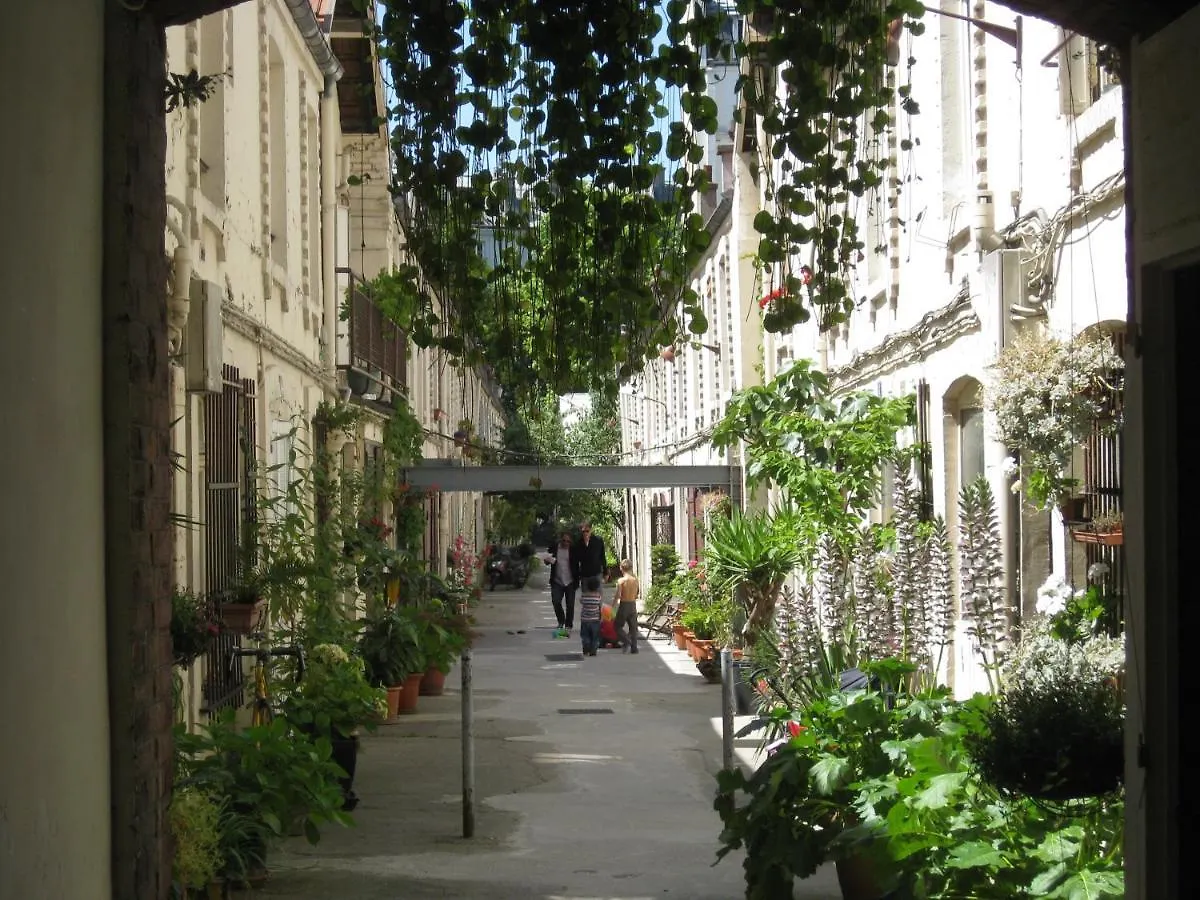 Cite Pilleux - Charming Studio In A Flowery Pedestrian Lane Paris 0*,  France